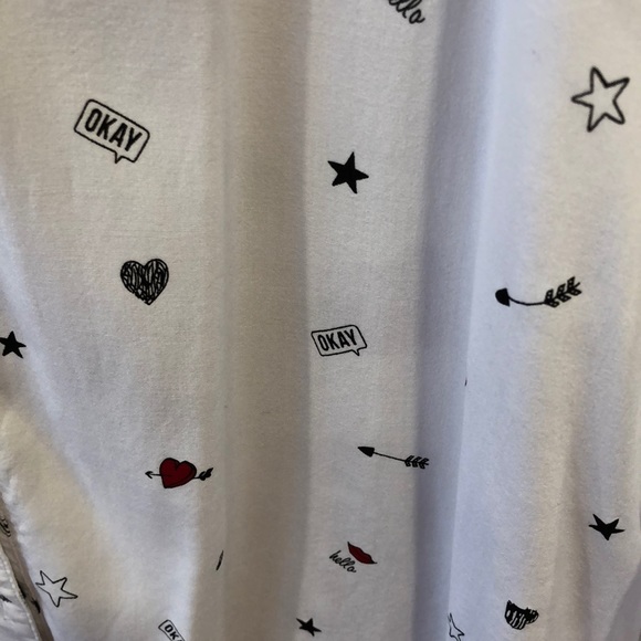 Cute white button up printed shirt - Picture 3 of 5